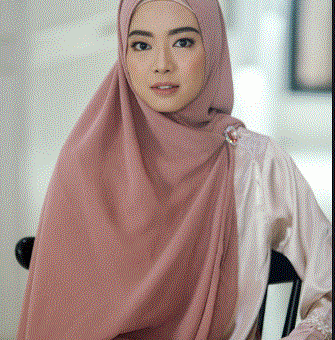 Silahkan Kamu Tiru Hijab Style Syar’i Lindswell Kwok Pasti Cocok Untuk Kamu