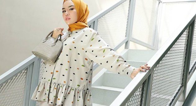 Mix and Match Pleated Shirt Minimalis ala Selebgram Medina Zein