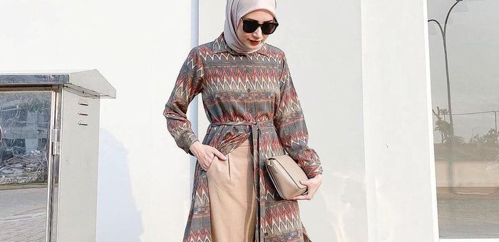 Beberapa Inspirasi Tunik Yang Modern Keperluan Untuk Kondangan