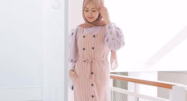 Mix and match dan Button Skirt Kekinian Khas Selebgram