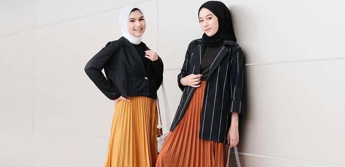 Hijabers Cobalah 6 OOTD Monokrom Hitam & Cokelat