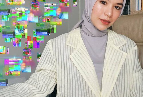 Mix And Match OOTD Putih Pink Telihat Feminin dan Menawan!