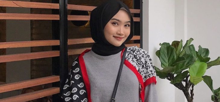 Ouftit Hijab Knitwear, Tetap Hangat Saat Musim Hujan