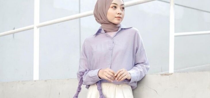 Rekomendasi OOTD Hijab Warna Serasi untuk Baju Lilac